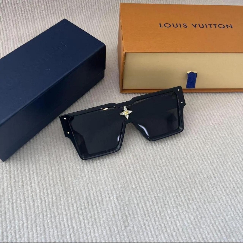 Louis Vuitton cyclone sunglasses